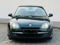 Gebraucht Renault Laguna III Dynamique 170 PS (125 kW) 2008 Grün "vetivier" Kleinwagen