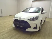 Gebraucht Toyota Yaris 72 PS (52 kW) 2022 Super white Kleinwagen