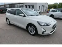 Gebraucht Ford Focus Titanium X 120 PS (88 kW) 2020 Metropolis weiß (metallic) Kombi