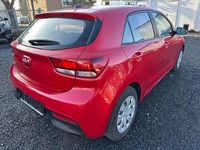 Gebraucht Kia Rio Edition 7 84 PS (61 kW) 2023 Rot Limousine