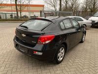 gebraucht Chevrolet Cruze Hatchback LT 1,8 Euro5