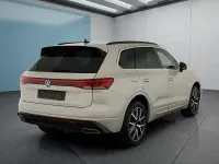 Gebraucht VW Touareg 286 PS (210 kW) 2024 Beige SUV
