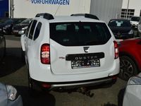 Gebraucht Dacia Duster Lauréate 125 PS (91 kW) 2014 Weiß SUV
