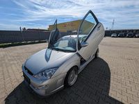 Gebraucht Ford Focus ST 173 PS (127 kW) 2002 Silber Limousine