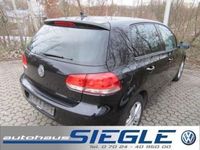 Gebraucht VW Golf VI Match 140 PS (102 kW) 2012 Schwarz metallic Kleinwagen