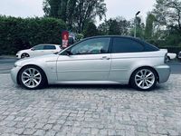 Gebraucht BMW 325 192 PS (141 kW) 2001 Titansilber metallic Kleinwagen