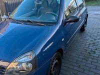 Gebraucht Renault Clio II 60 PS (44 kW) 2004 Blau Kleinwagen