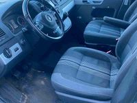 Gebraucht VW Multivan 179 PS (131 kW) 2012 Grau Van