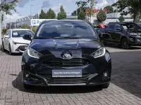 Neu Toyota Yaris Hybrid 116 PS (85 kW) 2025 Schwarz Limousine