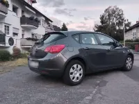 Gebraucht Opel Astra Selection 116 PS (85 kW) 2010 Grau Kombi