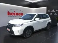 Gebraucht Suzuki Vitara Club 129 PS (94 kW) 2024 Weiß (cool white pearl metallic) SUV
