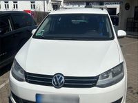 Second-hand VW Sharan 170 CP (125 kW) 2010 Alb Monovolum
