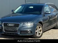Gebraucht Audi A4 Attraction 143 PS (105 kW) 2011 Grau Kombi