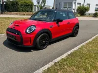 Gebraucht Mini Cooper SE Classic 135 kW (184 PS) 2023 Rot Kleinwagen