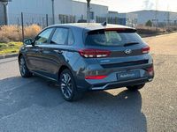 Gebraucht Hyundai i30 Advantage 140 PS (102 kW) 2025 Grau Limousine