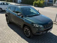 Gebraucht Jeep Compass Trailhawk 241 PS (177 kW) 2022 Grün SUV