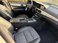 Gebraucht Mercedes C250 204 PS (150 kW) 2012 Silber Limousine