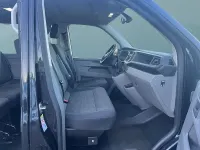 Gebraucht VW Caravelle 150 PS (110 kW) 2024 Schwarz Van