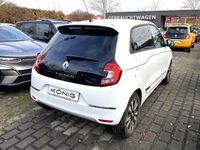 Gebraucht Renault Twingo Techno 60 kW (82 PS) 2022 Weiß Kleinwagen