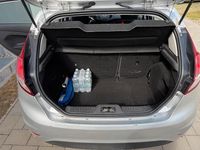 Gebraucht Ford Fiesta SYNC Edition 95 PS (69 kW) 2015 Silber Limousine