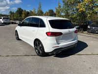 Gebraucht Mercedes B180 116 PS (85 kW) 2023 Weiß Van / Kleinbus