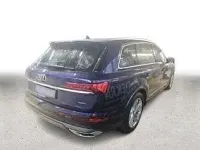 Używany Audi Q7 Ambiente 286 KM (210 kW) 2021 Niebieski SUV