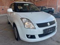 Gebraucht Suzuki Swift Club 90 PS (66 kW) 2010 Weiß Kleinwagen