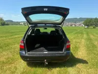 Usado Mercedes E220 170 CV (125 kW) 2011 Negro Familiar