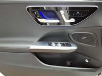 Gebraucht Mercedes C220 Advanced 200 PS (147 kW) 2023 Manufaktur opalithweiß bright Kombi