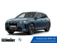 Gebraucht BMW iX Shadowline 300 kW (408 PS) 2025 (blau)  arctic race blue SUV