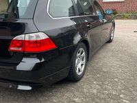 Gebraucht BMW 523 177 PS (130 kW) 2006 Schwarz Kombi