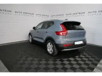 Gebraucht Volvo XC40 Momentum 150 PS (110 kW) 2020 Grau SUV