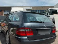 Gebraucht Mercedes E200 Avantgarde 184 PS (135 kW) 2008 Grau Kombi