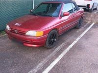 Gebraucht Ford Escort Cabriolet 105 PS (77 kW) 1992 Rot Cabrio