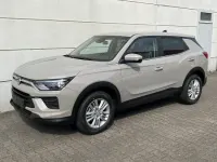 Neu KGM Korando 163 PS (119 kW) 2026 Latte greige met. ebl SUV