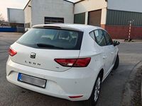 Gebraucht Seat Leon Style 150 PS (110 kW) 2013 Weiß Limousine