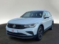 Gebraucht VW Tiguan Active 150 PS (110 kW) 2021 0r oryxwhite perlmutteffekt SUV