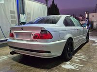 Gebraucht BMW 325 192 PS (141 kW) 2003 Silber Coupé