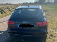Gebraucht Audi A4 150 PS (110 kW) 2013 Schwarz Kombi