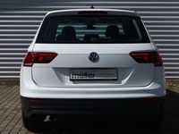 Gebraucht VW Tiguan Trendline 150 PS (110 kW) 2017 Pure white SUV