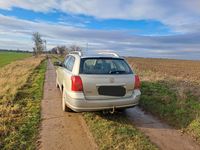 Gebraucht Toyota Avensis 116 PS (85 kW) 2004 Silber Kombi