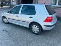 Gebraucht VW Golf IV 101 PS (74 kW) 1999 Silber Kleinwagen