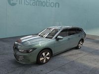 Gebraucht VW Passat R 150 PS (110 kW) 2024 Grün Kombi