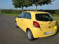 Gebraucht Toyota Yaris Cool 69 PS (50 kW) 2009 Gelb Kleinwagen