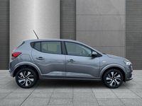 Neu Dacia Sandero Expression 91 PS (66 kW) 2025 Dolomitgrau Limousine