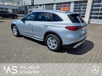 Gebraucht Mercedes GLC200 Avantgarde 227 PS (166 kW) 2025 Silber SUV