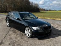 Gebraucht BMW 320 163 PS (119 kW) 2007 Schwarz Kombi