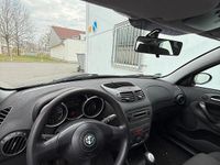 Gebraucht Alfa Romeo 147 105 PS (77 kW) 2001 Schwarz Kleinwagen