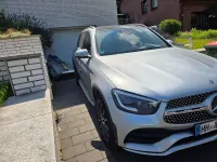 Gebraucht Mercedes GLC300e AMG line 320 PS (235 kW) 2021 Silber SUV