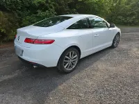 Gebraucht Renault Laguna Coupé 150 PS (110 kW) 2009 Weiß Coupé